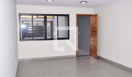 Casa à Venda - Parque São Domingos, 3 Quartos,  125 m2