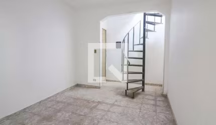 Casa à Venda - Jardim Éster Yolanda, 3 Quartos,  193 m2