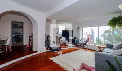 Apartamento à Venda - Vila Andrade, 2 Quartos,  103 m2