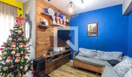 Casa à Venda - Vila Progresso, 2 Quartos,  100 m2