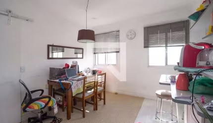 Apartamento à Venda - Vila Pompéia, 1 Quarto,  80 m2