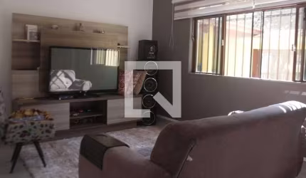Casa à Venda - Jardim Éster Yolanda, 3 Quartos,  248 m2