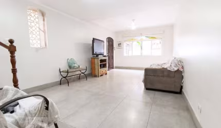 Casa à Venda - Chácara Santo Antonio, 3 Quartos,  140 m2