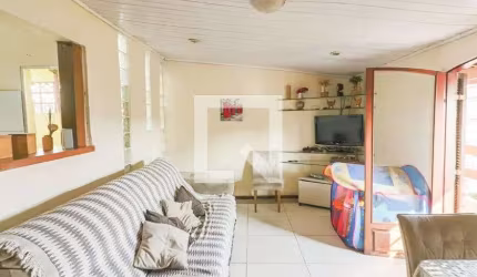 Casa à Venda - Jardim Éster Yolanda, 4 Quartos,  200 m2