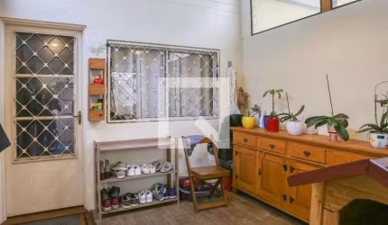 Casa à Venda - Perdizes, 2 Quartos,  89 m2