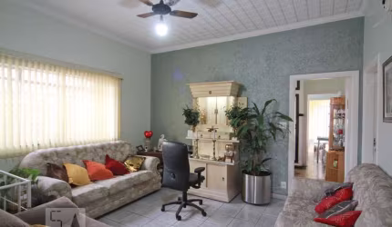 Casa à Venda - Água Fria, 5 Quartos,  230 m2