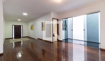 Casa à Venda - Jardim Santa Emília, 3 Quartos,  180 m2