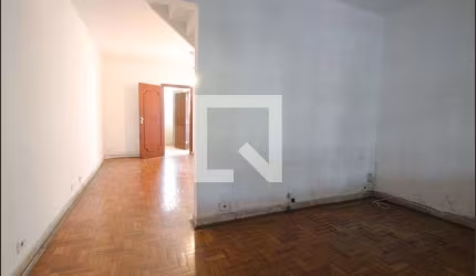 Casa à Venda - Cambuci, 2 Quartos,  120 m2