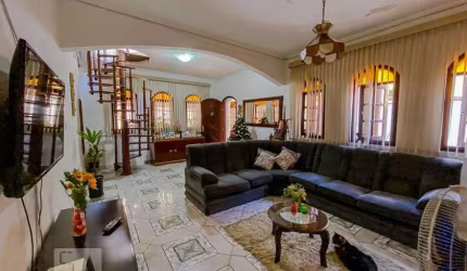 Casa à Venda - Belém, 3 Quartos,  320 m2