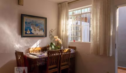 Casa à Venda - Jardim Marajoara , 2 Quartos,  70 m2