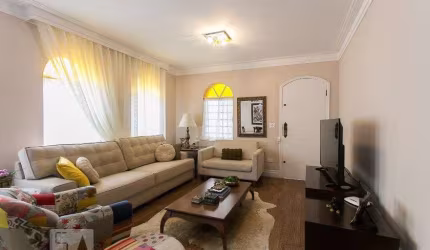 Casa à Venda - Vila Invernada, 3 Quartos,  272 m2