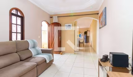 Casa à Venda - Vila Jacuí, 3 Quartos,  250 m2