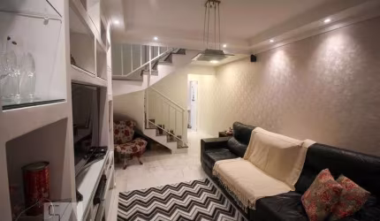 Casa à Venda - Vila Carrão, 2 Quartos,  240 m2
