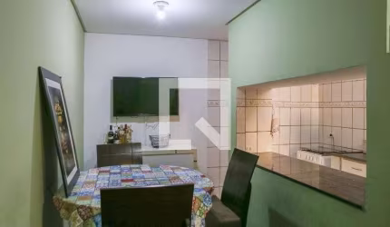 Casa à Venda - Vila Pompéia, 4 Quartos,  120 m2