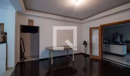 Casa à Venda - Butantã, 3 Quartos,  240 m2