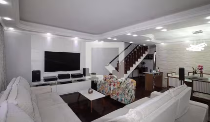 Casa à Venda - Vila Ré, 3 Quartos,  250 m2