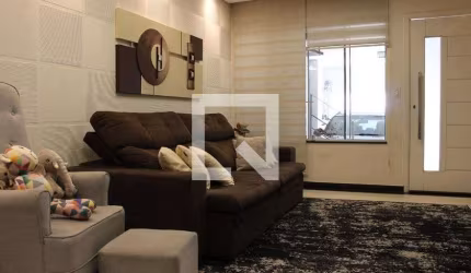 Casa à Venda - Jardim Teresa, 2 Quartos,  150 m2