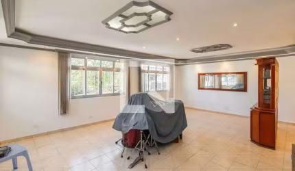 Casa à Venda - Jardim Brasília, 3 Quartos,  277 m2