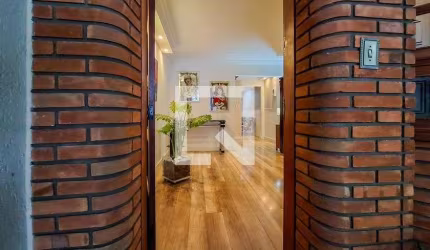 Casa à Venda - Cambuci, 3 Quartos,  100 m2