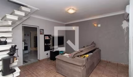 Casa à Venda - Parque Novo Mundo , 2 Quartos,  116 m2
