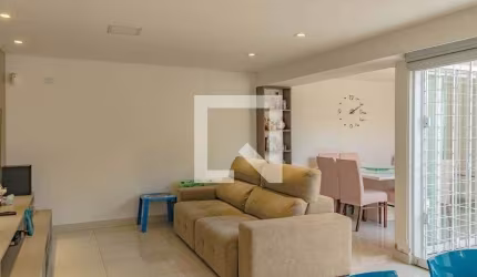 Casa à Venda - Saúde, 3 Quartos,  160 m2
