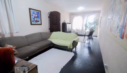 Casa à Venda - Água Fria, 4 Quartos,  150 m2