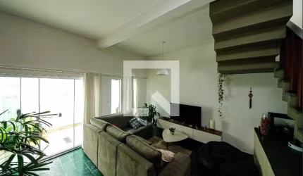 Casa à Venda - Jardim Teresa, 3 Quartos,  140 m2