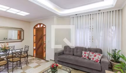 Casa à Venda - Vila Jacuí, 3 Quartos,  146 m2