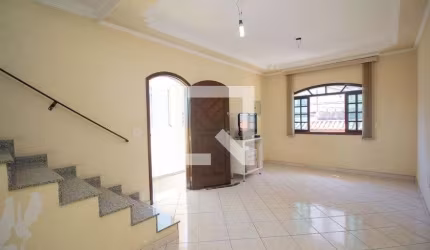 Casa à Venda - Piqueri, 4 Quartos,  167 m2