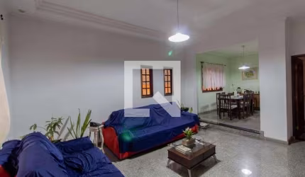 Casa à Venda - Ermelino Matarazzo, 3 Quartos,  230 m2