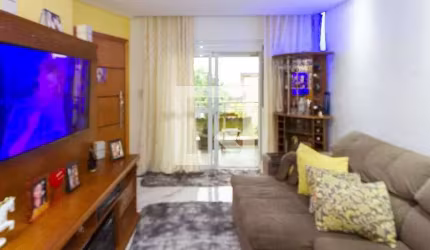 Casa à Venda - Parque São Lucas, 2 Quartos,  174 m2
