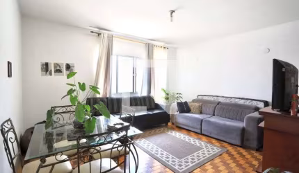 Casa à Venda - Sacomã, 3 Quartos,  220 m2