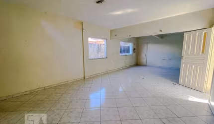 Casa à Venda - Vila Santa Clara, 7 Quartos,  140 m2