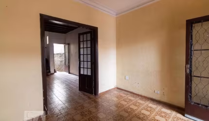 Casa à Venda - Belém, 2 Quartos,  150 m2