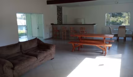 Casa à venda no Sacomã com 215m² 3 dormitórios 3 suítes 4 banheiros 8 vagas