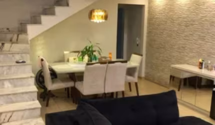 Casa à venda na Penha de França com 3 dormitórios 1 suíte 4 banheiros 4 vagas