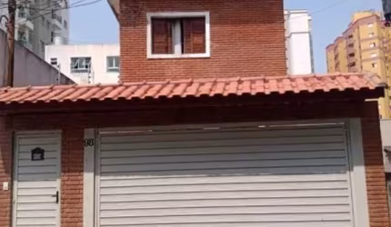 Sobrado com 3 Quartos e 3 banheiros