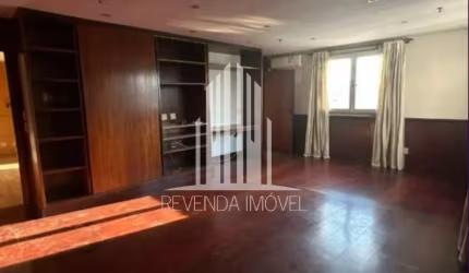 Grande oportunidade: Sala comercial à venda na Vila Olímpia, São Paulo-SP! 1 sala, 2 banheiros, 2 vagas, 82m².