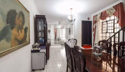Casa à Venda - Vila Carrão, 3 Quartos,  111 m2
