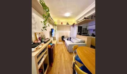Apartamento à Venda - Vila das Mercês, 2 Quartos,  60 m2