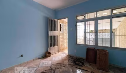 Casa à Venda - Belém, 2 Quartos,  180 m2