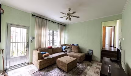 Casa à Venda - Vila Invernada, 2 Quartos,  201 m2