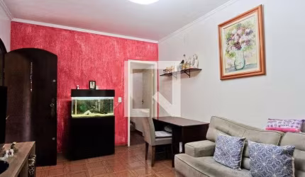 Casa à Venda - Jardim Peri, 3 Quartos,  136 m2