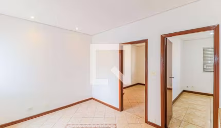 Casa à Venda - Chácara Santo Antonio, 2 Quartos,  120 m2