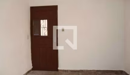 Casa à Venda - Vila Ema, 1 Quarto,  100 m2