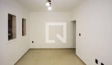 Casa à Venda - Vila Califórnia, 3 Quartos,  200 m2