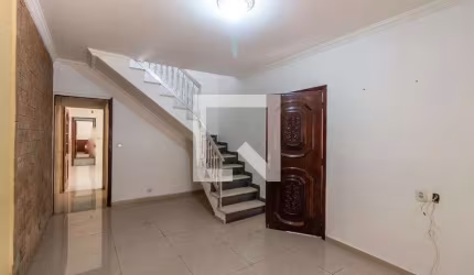Casa à Venda - Vila Jacuí, 4 Quartos,  138 m2