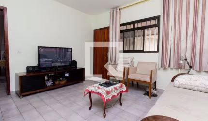 Casa à Venda - Ermelino Matarazzo, 2 Quartos,  380 m2