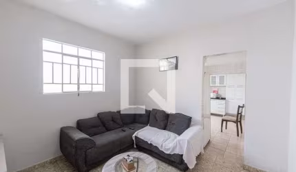 Casa à Venda - Vila Matilde, 2 Quartos,  150 m2