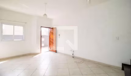 Casa à Venda - Vila Guilhermina, 3 Quartos,  90 m2